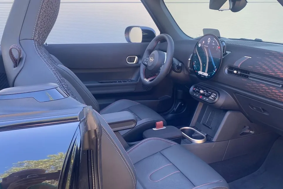 MINI Cooper Cabrio – habitacle